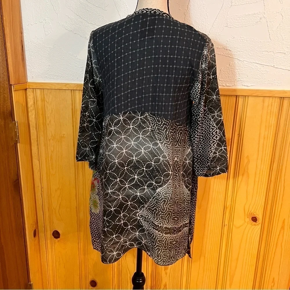 Johnny Was Tami Embroidered Eyelet Floral Print Tunic Top Sz-XS - Picture 3 of 9